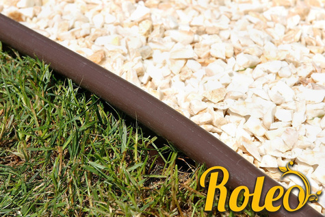 Obrzeże trawnikowe ogrodowe brązowe, elastyczne 11cm x 10m Roleo