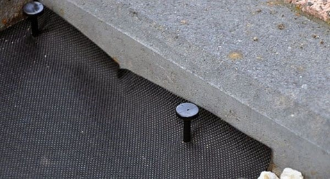 Szpilki plastikowe do mocowania agrotkaniny, agrowłókniny i geowłókniny 12 cm 1000 sztuk