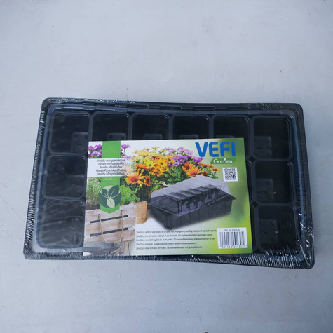 Miniszklarenka z przykryciem i 18 szt. doniczek 6 cm.