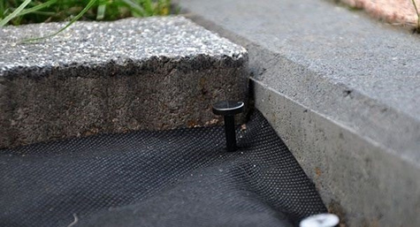 Szpilki plastikowe do mocowania agrotkaniny, agrowłókniny i geowłókniny 12 cm 1000 sztuk