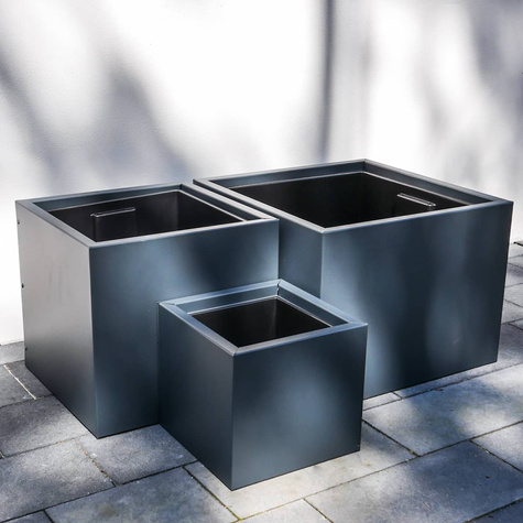 Donica Doniczka ogrodowa kwadratowa Mała 24cm Metalowa Grafitowa