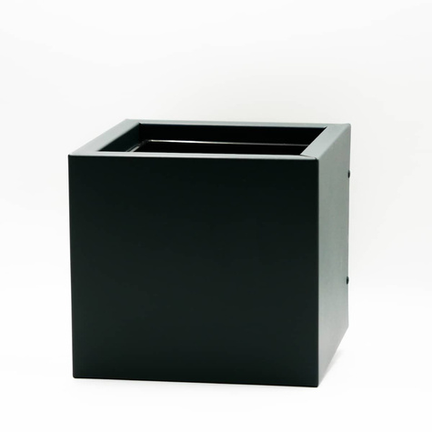 Donica Doniczka ogrodowa kwadratowa Mała 24cm Metalowa Grafitowa